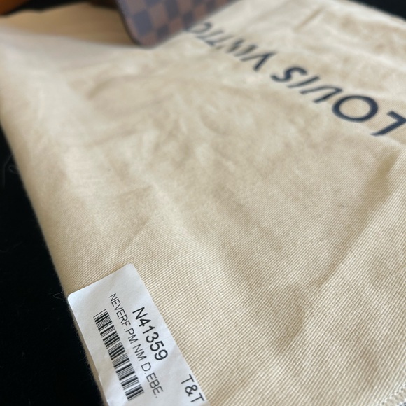 Louis Vuitton Damier Ebene Neverfull Tote - Picture 3 of 9